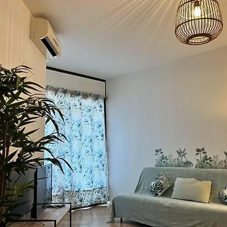 Pied Dans L'eau - Wifi- Piscine Apartamento