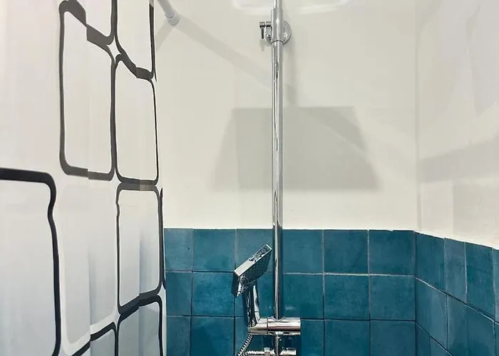 Pied Dans L'eau - Wifi- Piscine 아파트